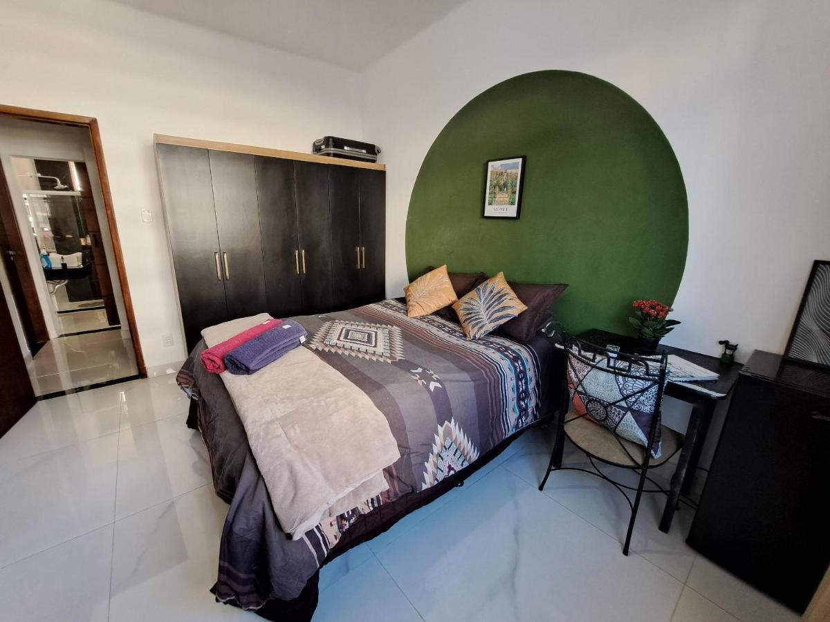 Quarto Privativo No Melhor De Botafogo Com Anfitria - Home With Host Рио-де-Жанейро Экстерьер фото